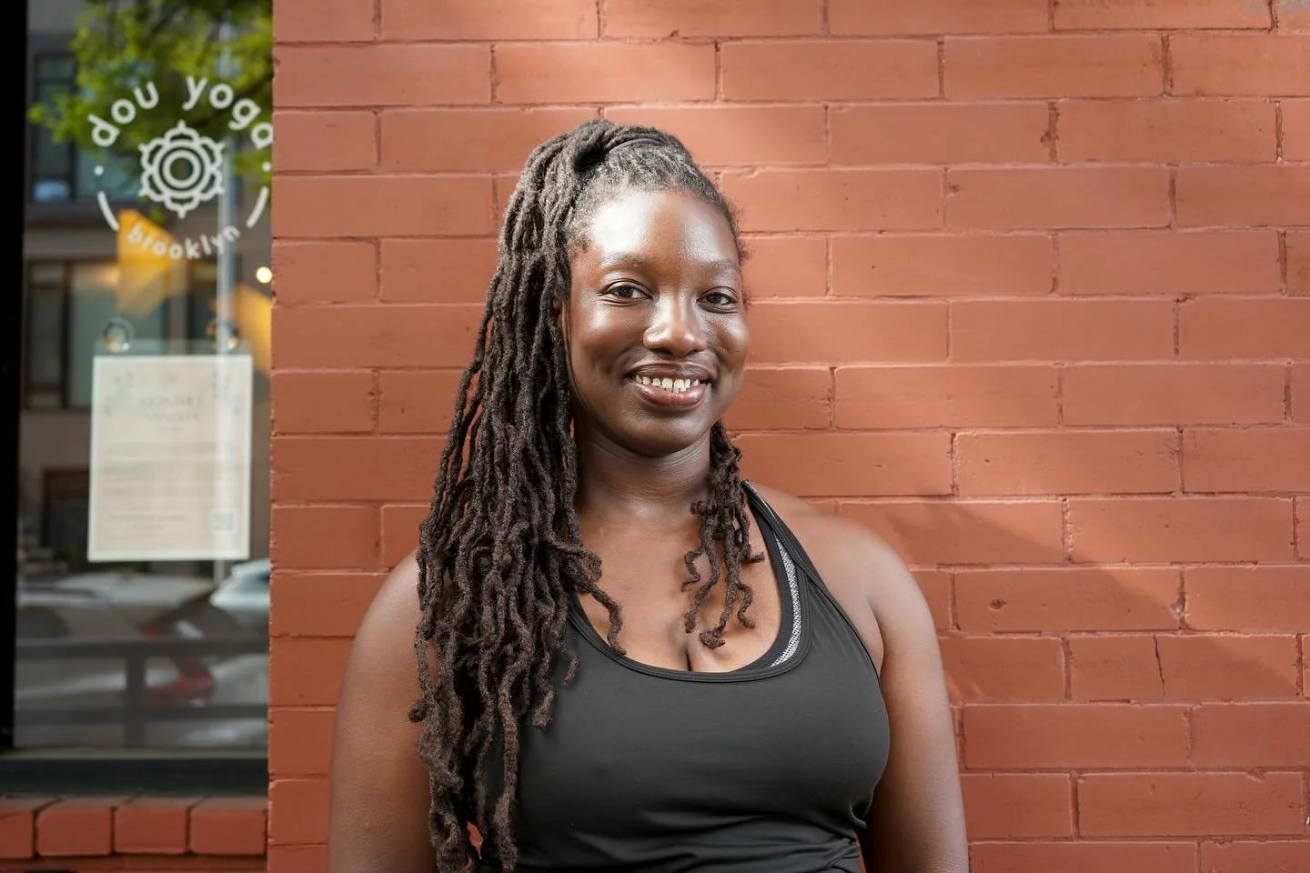 👉🏾Teacher Spotlight: Michelle Addo-Chajet 🔥

Michelle is a yoga and pilates instructor based in Brooklyn, New York. She earned her 500-hour yoga certification from Abhaya Yoga under the guidance of Tara Glazier and completed Shieri Shelly Yamafuji