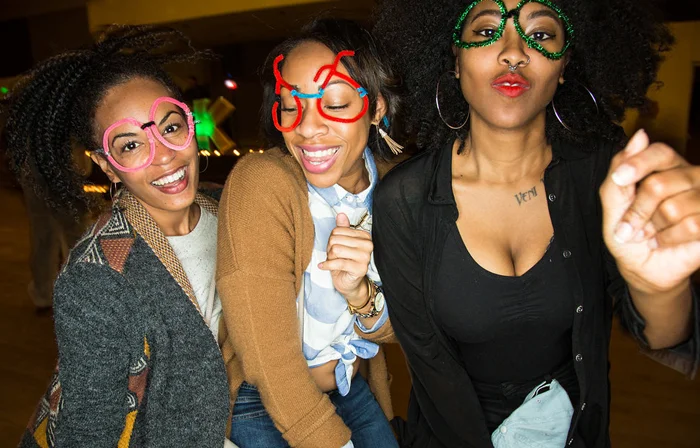 Dancing with my girls at the party! (image by Justin Hackworth)