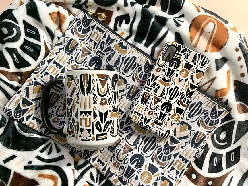 jeanettagonzales_giftitems_mug_blackart.jpg