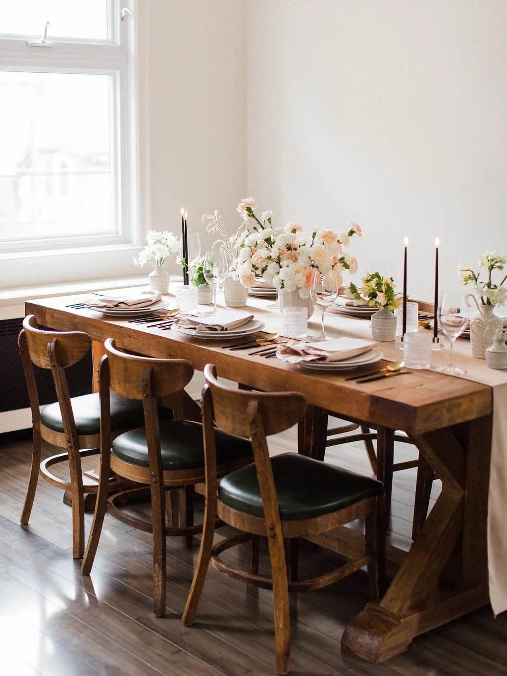 minimalistshoot2018_aberdeentavern(59of193).jpg