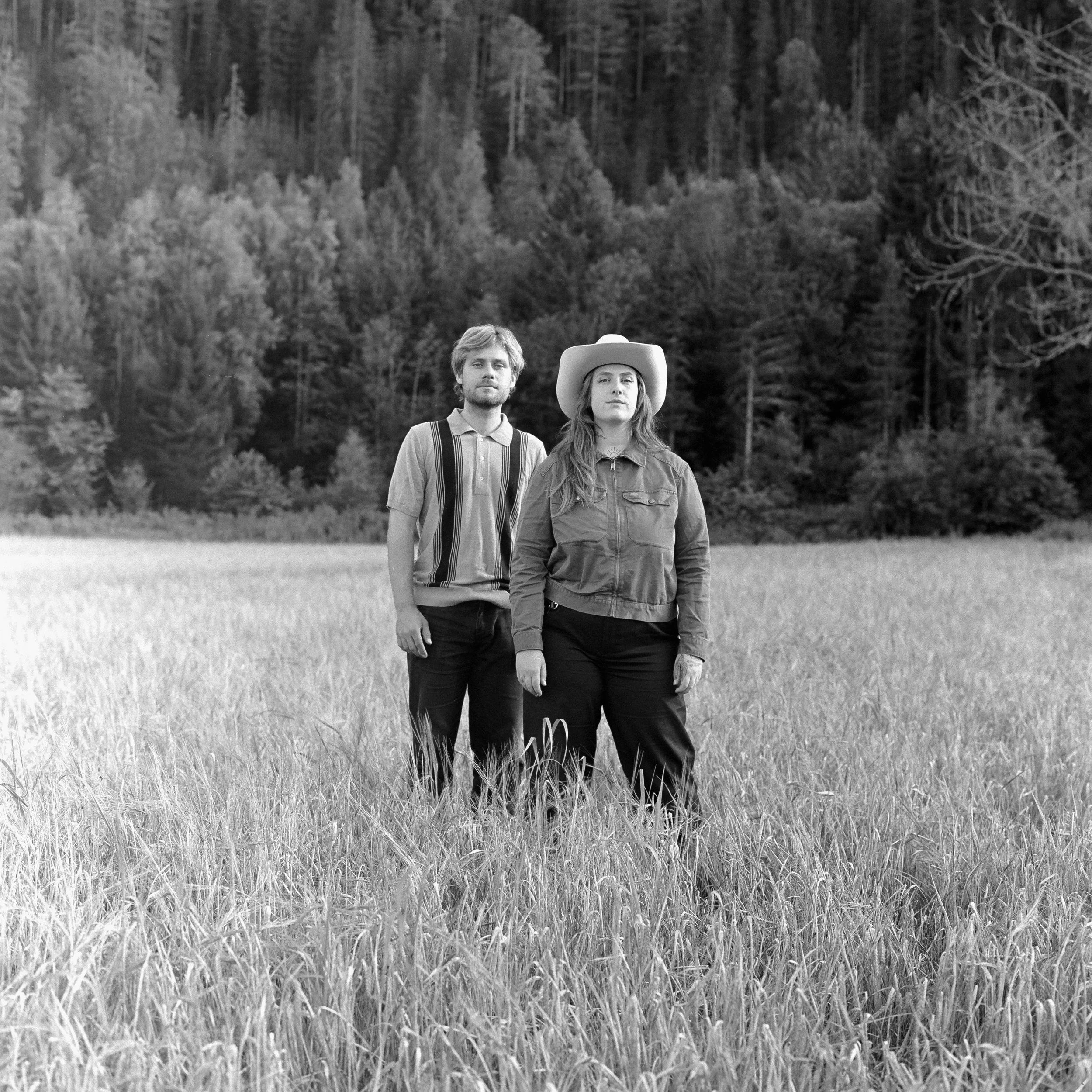 Embla and the Karidotters (duo)