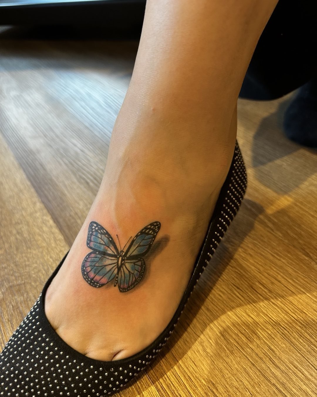 #scarcoverup#3dbutterfly#sakredskinztattoostudio#shawnlegrow#bolton