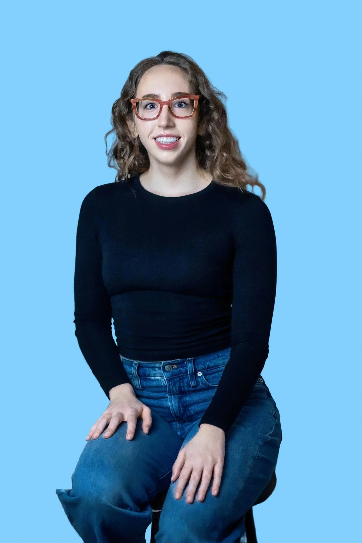 We are so excited to have you meet one of our sweet and fun teachers Ms. Lauryn! 
Swipe through to learn more about her and leave her some Love in the comments below. 

*
*
*
*
*
#nolimitscreativearts #nolimitsisawesome