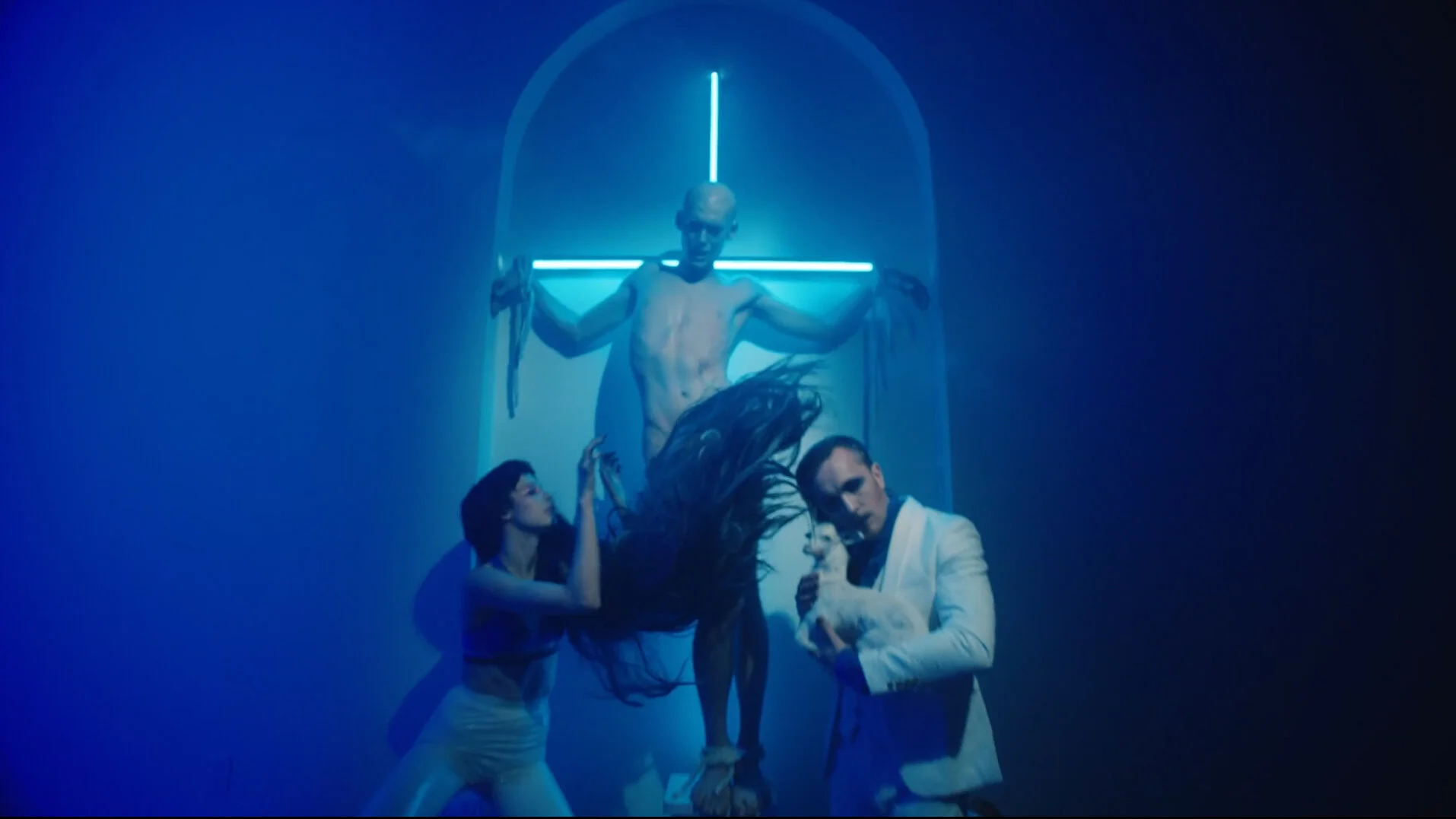 UNI - DEBRIS - Music Video