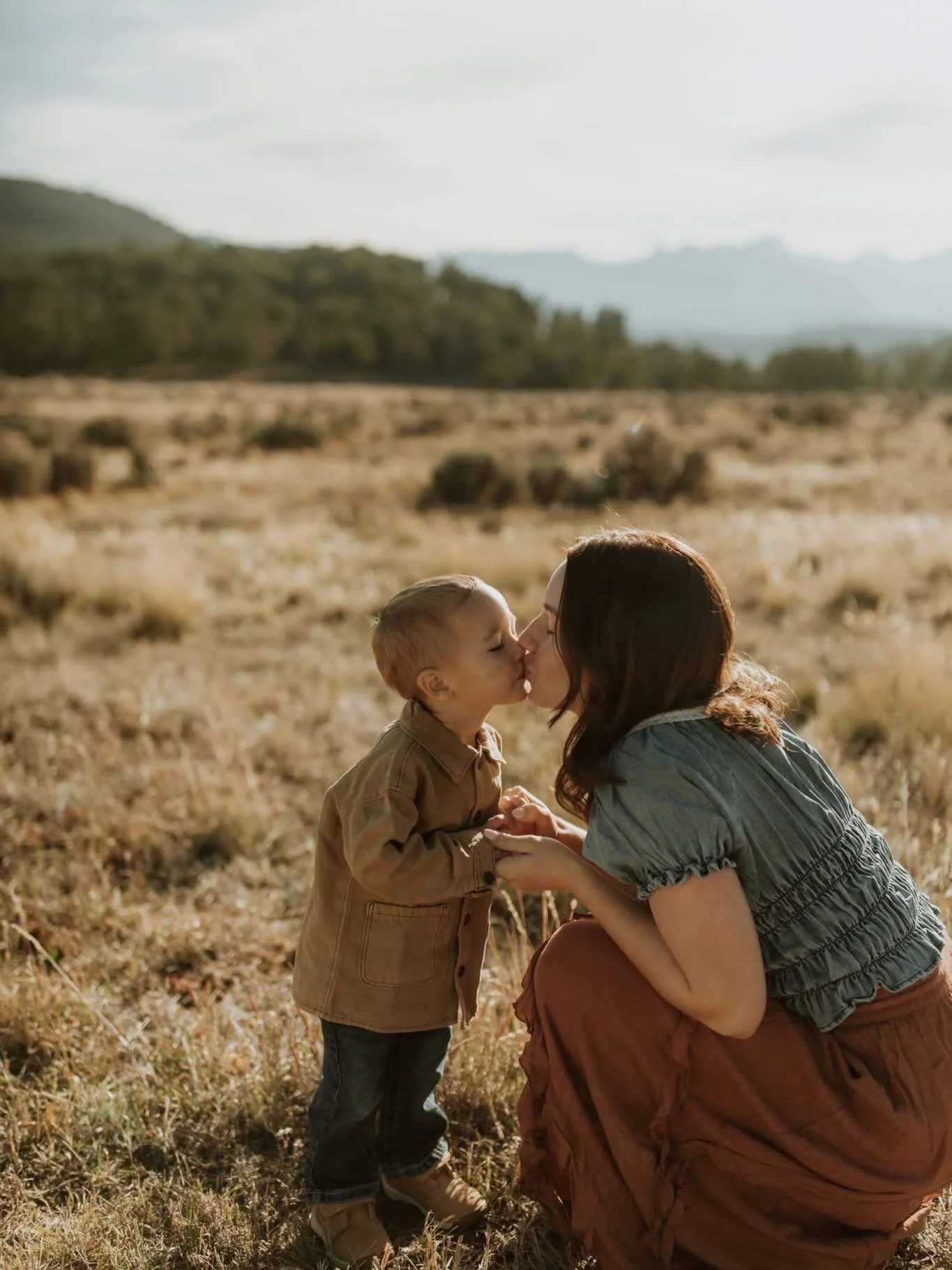 Growing with my families is one of the biggest gifts of photography. 🤍 I&rsquo;ve photographed this duo for years now, all the way back to when he was just a baby. Getting to watch your babies grow will never stop making me so dang happy, y&rsquo;al