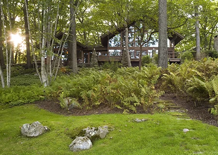 exterior image 7.jpg