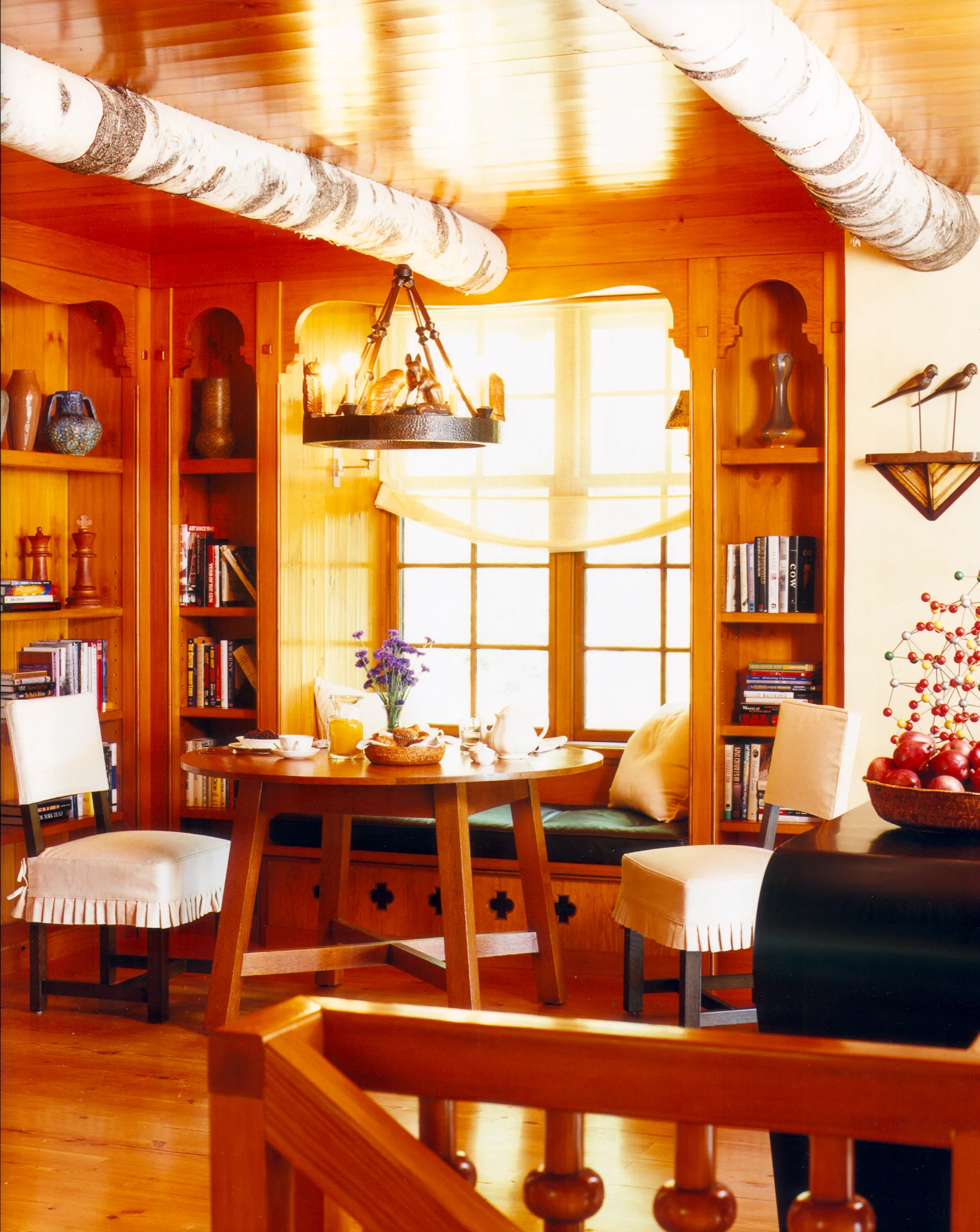 Dining balcony.jpg