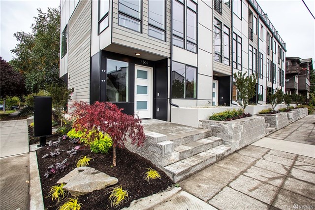 Buyer ____________ SOLD Price $860,000 Phinney Ridge, WA