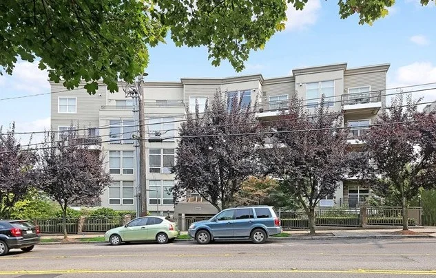 Buyer ____________ SOLD Price $346,000 Seattle, WA