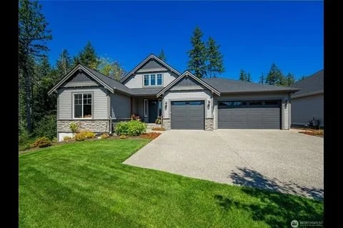 BUYER | SOLD PRICE $1,162,500  | PORT ORCHARD, WA