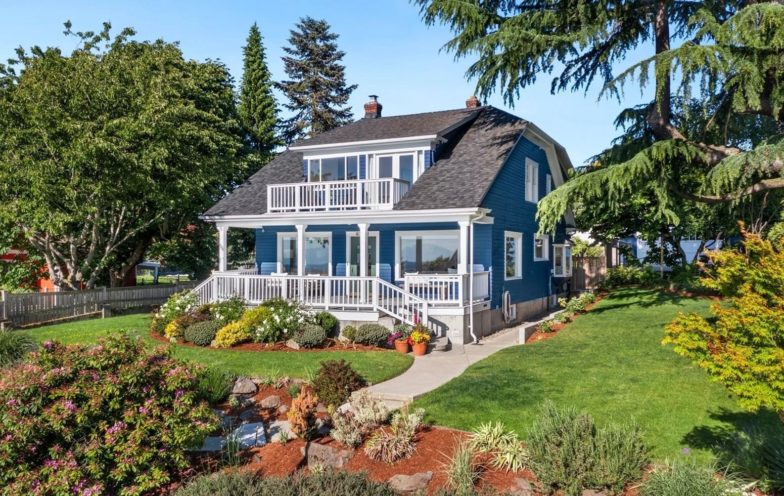 Buyer | SOLD Price $2,275,000 | Seattle, WA