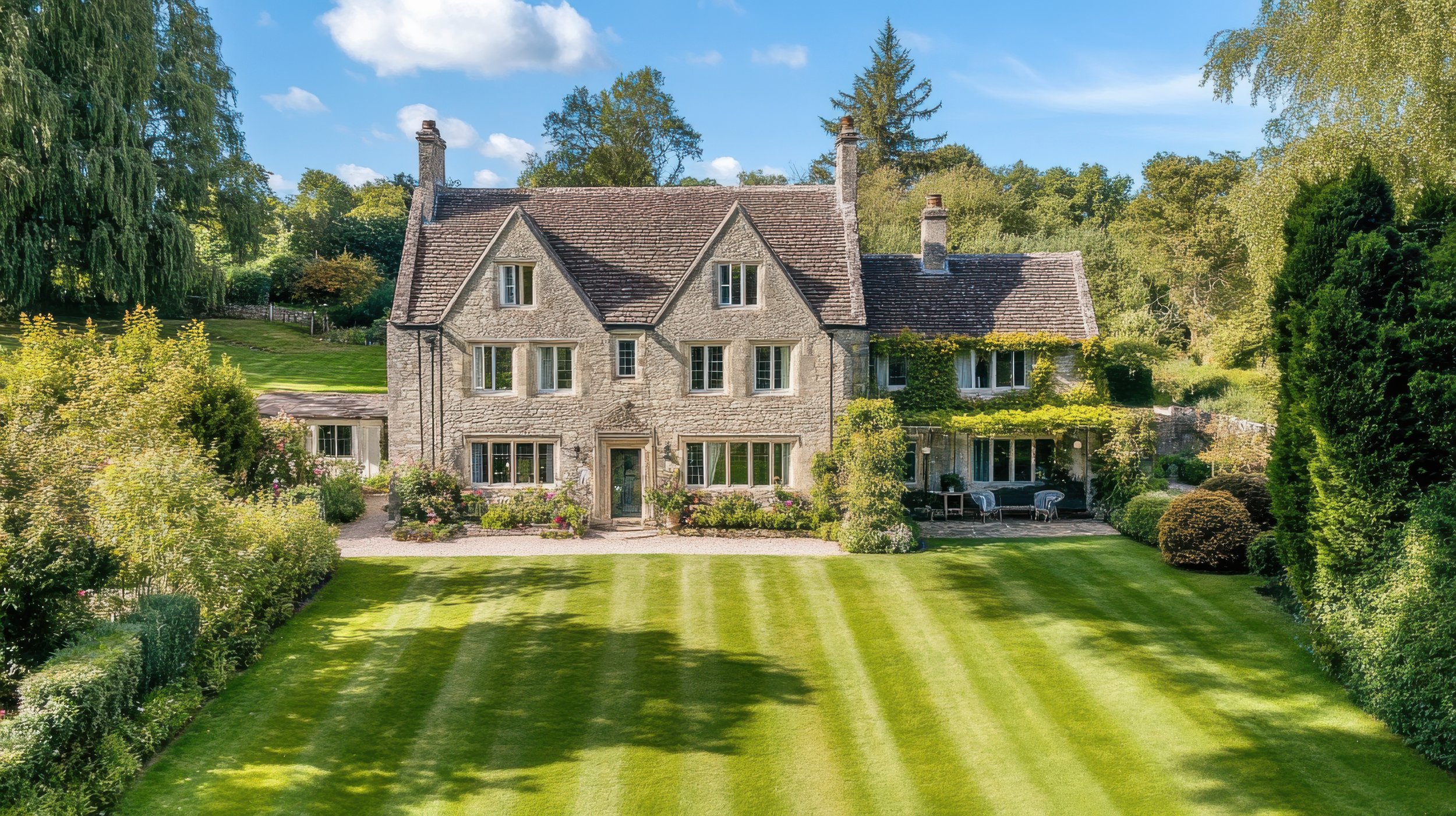 Live Like Downton Abbey: An Ode to English Country House Style