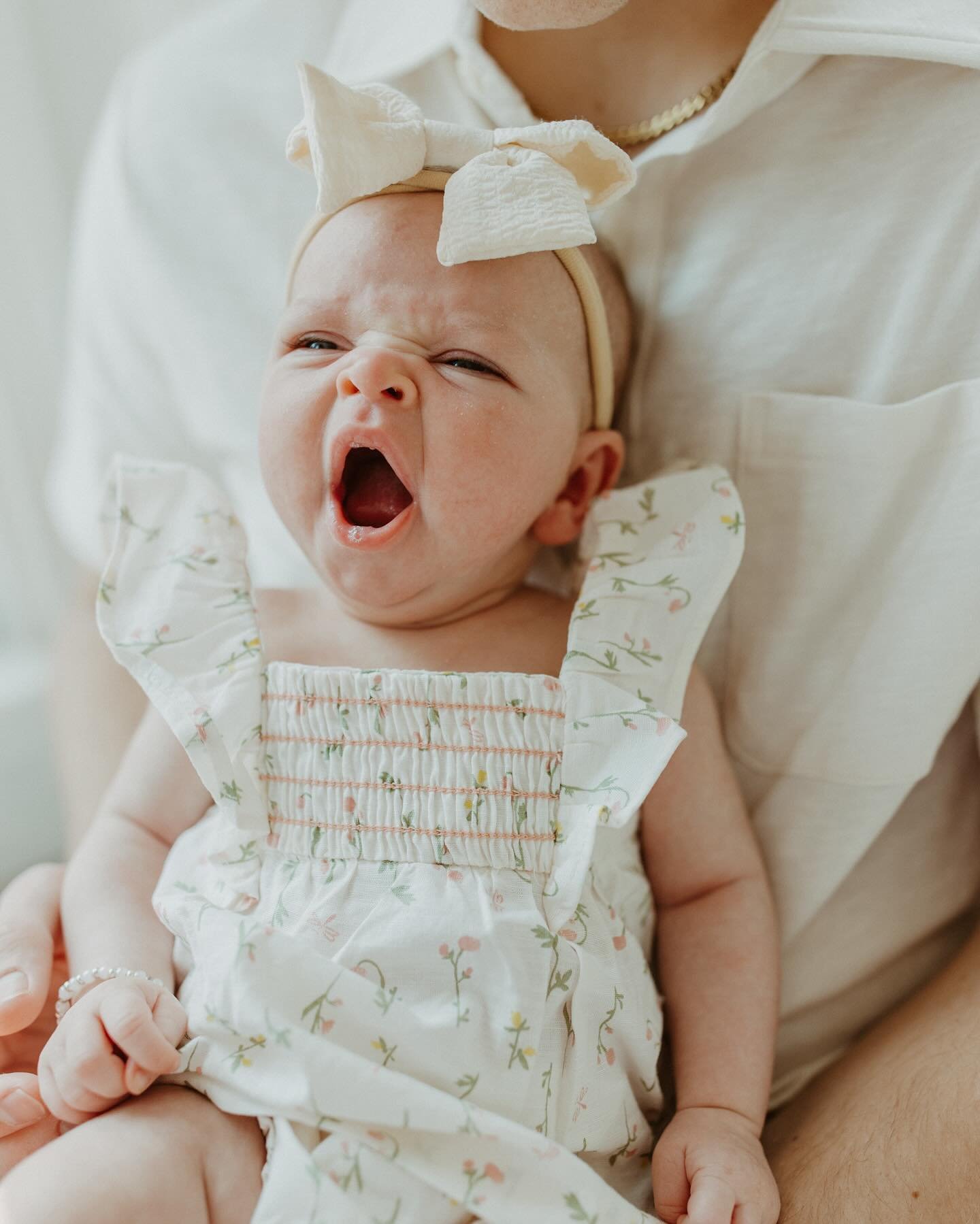 Baby yawns &gt;&gt;&gt;&gt; &amp; are you kidding me with the most perfect lashes! 💕