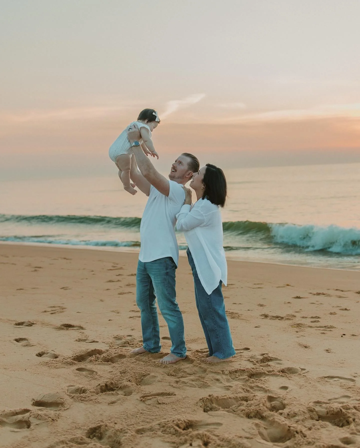 The best morning spent with the sweetest little family!! 🩷 🌅