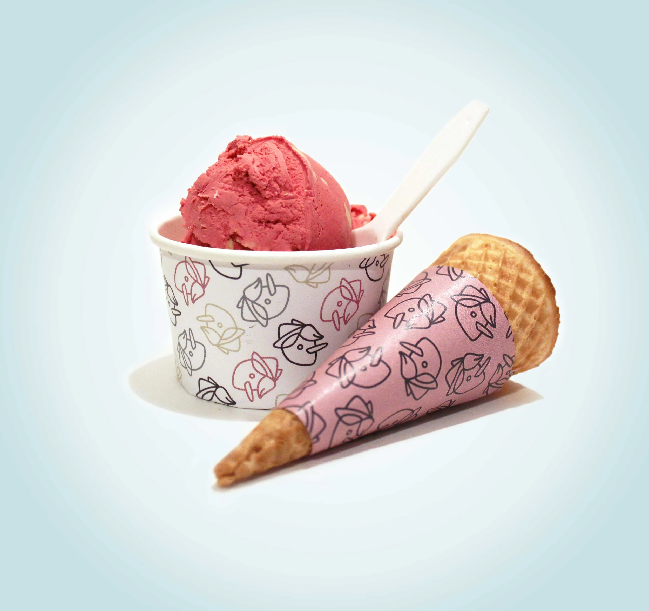 Eiscafe Pinocchio Cup & Cone.jpg