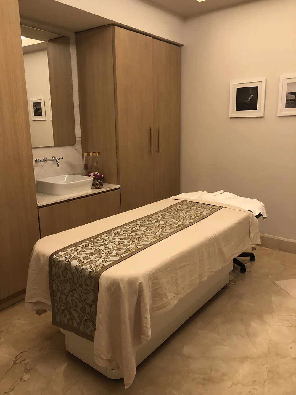 One of the 25 treatment rooms at BLANCSPA.