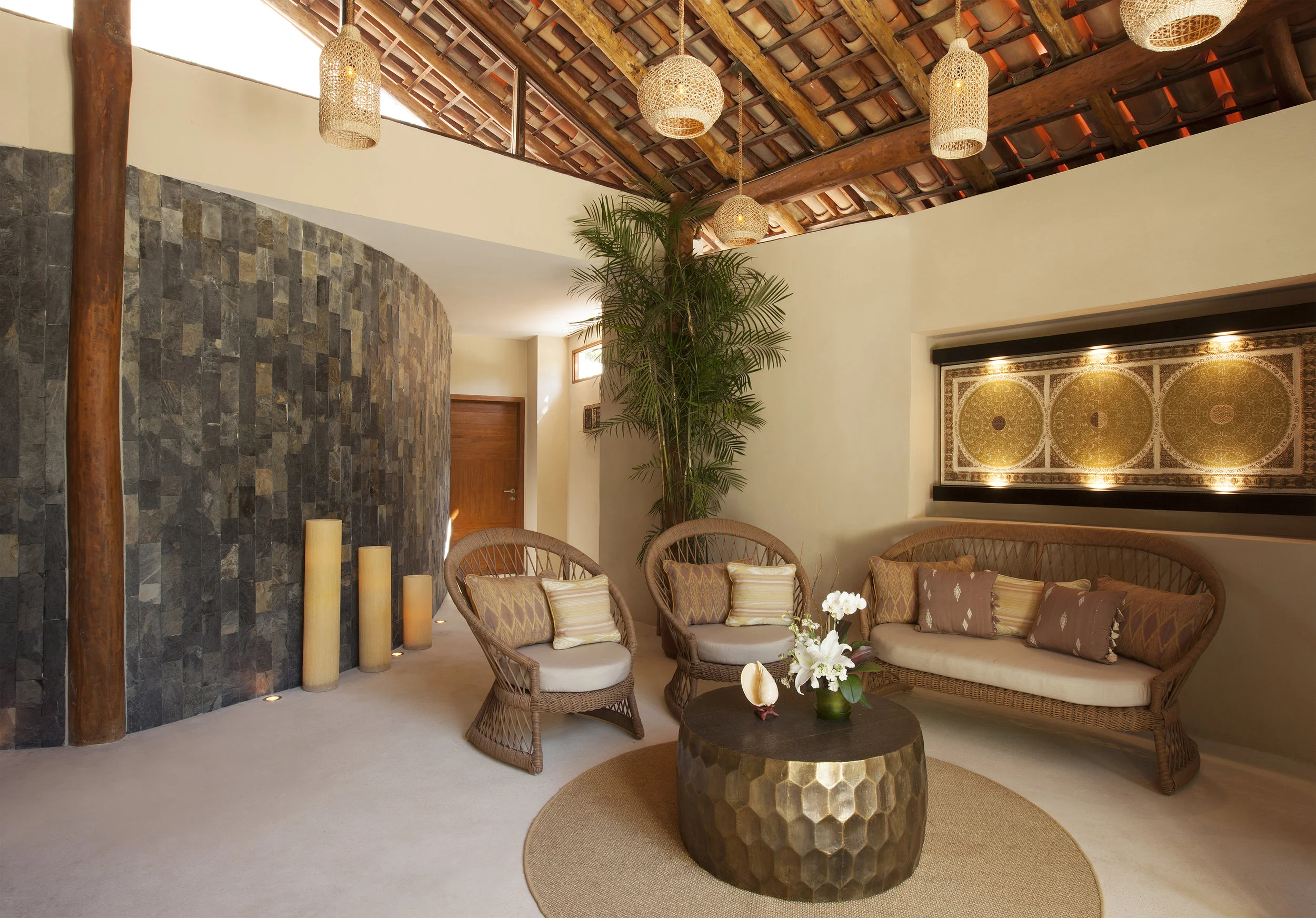 Spa Lobby_8190_v3_150.jpg
