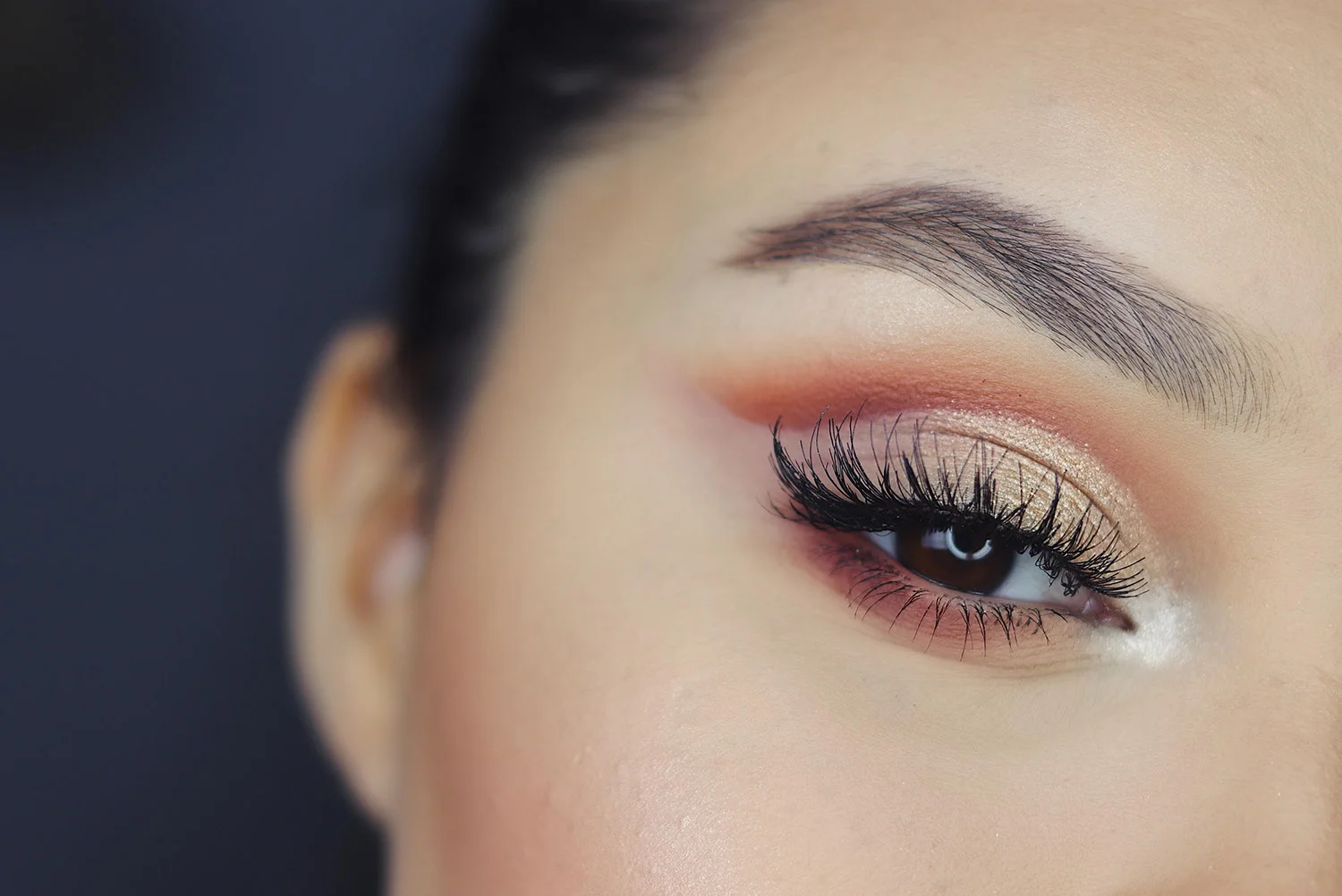 Coconut oil is a great natural eye makeup remover.