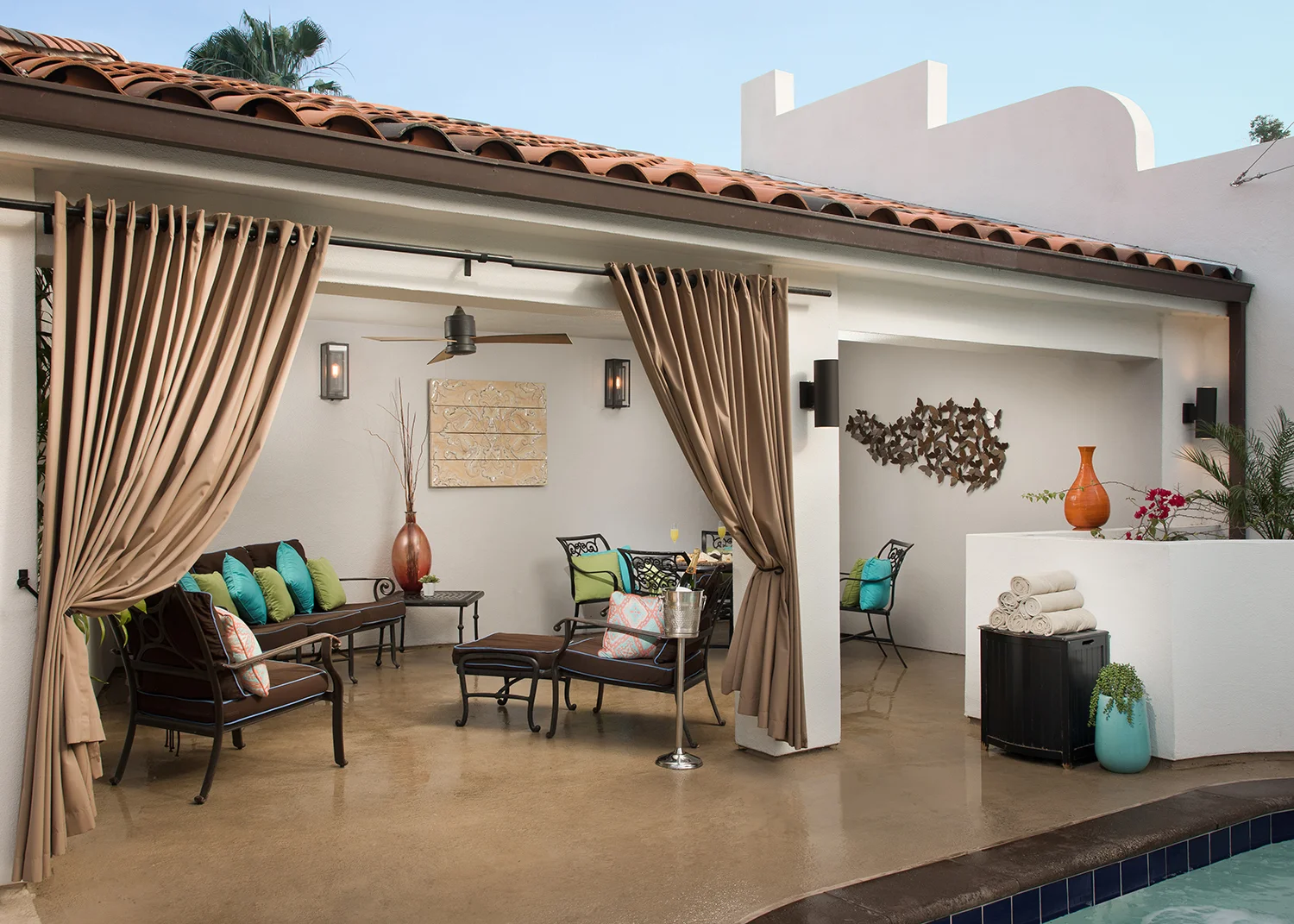 The property has cabanas that come with personalized service and dedicated menus.