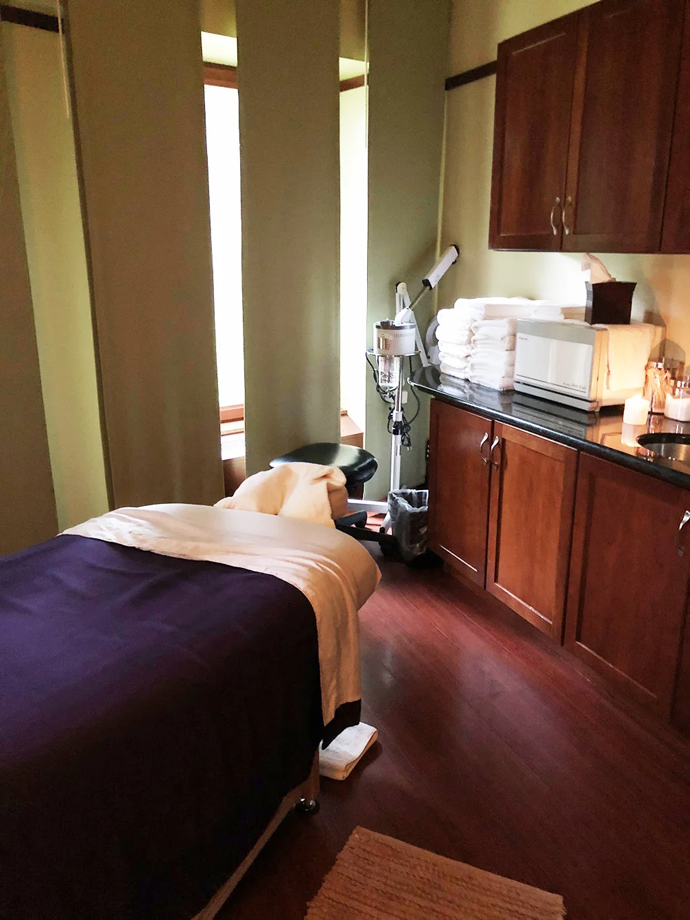 The spa also offers a variety of facials and body treatments.