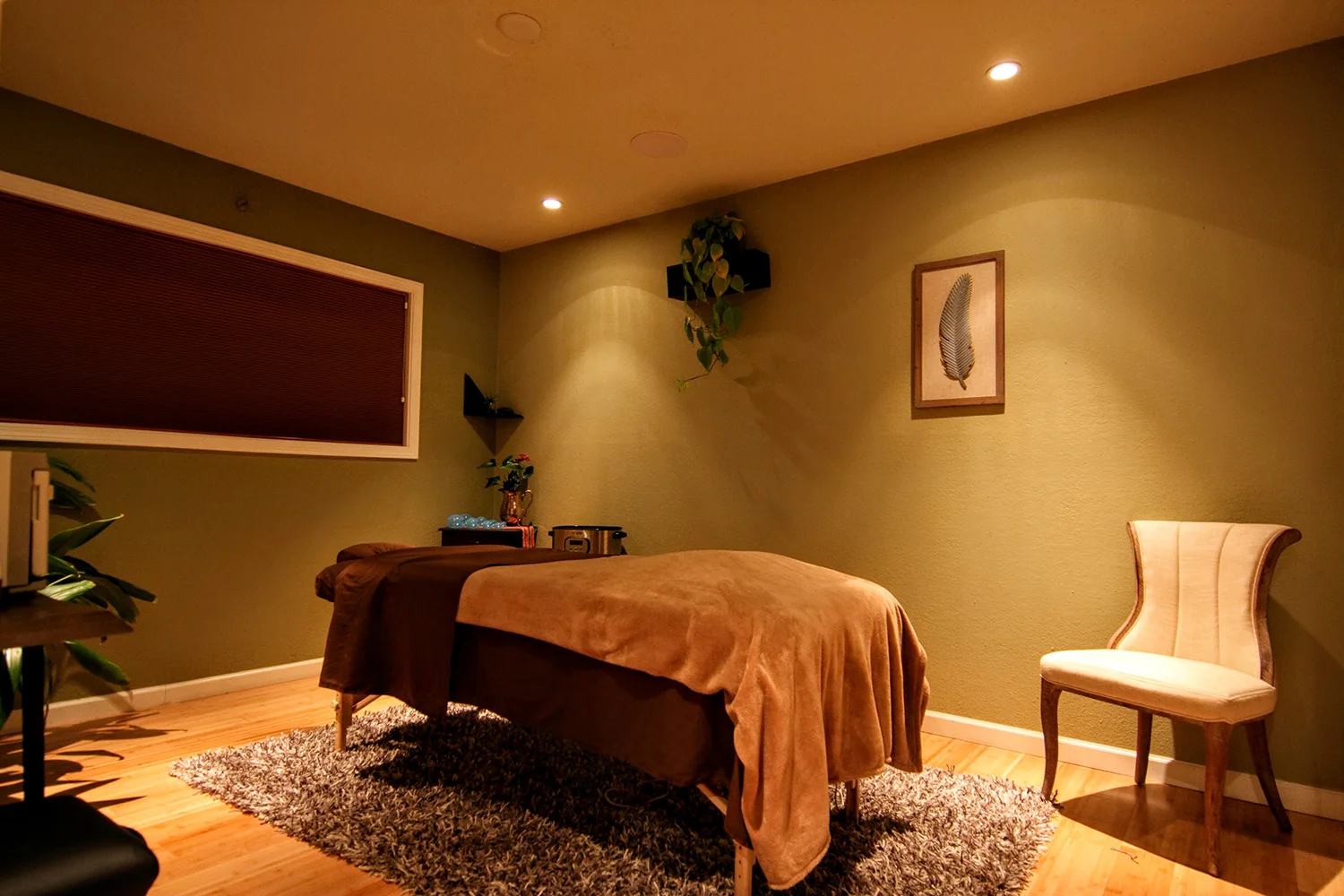 One of the spa’s comfortable treatment rooms.