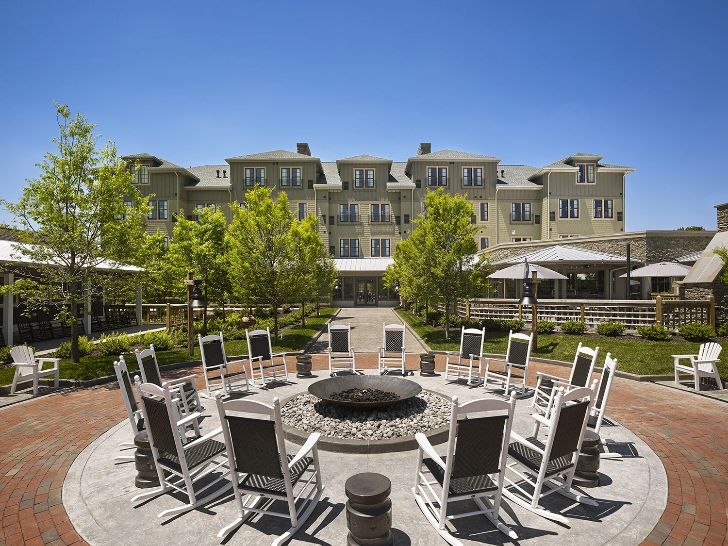 The Inn features luxurious guest rooms and suites, two locally inspired restaurants, a full service spa and salon, and an array of versatile event spaces.
