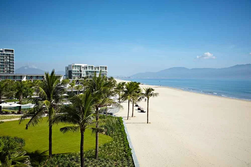 HRD_BeachView_V2_small.jpg