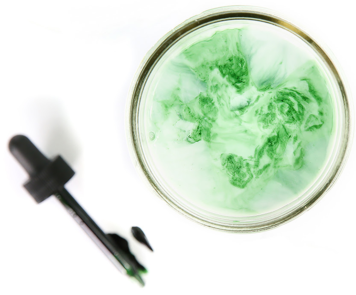 Go Green With This Healthy and Delicious B.Powered Spirulina Latte 