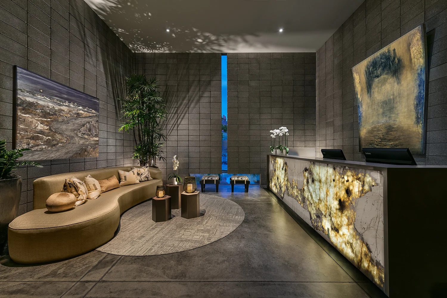 The spa lobby and reception.