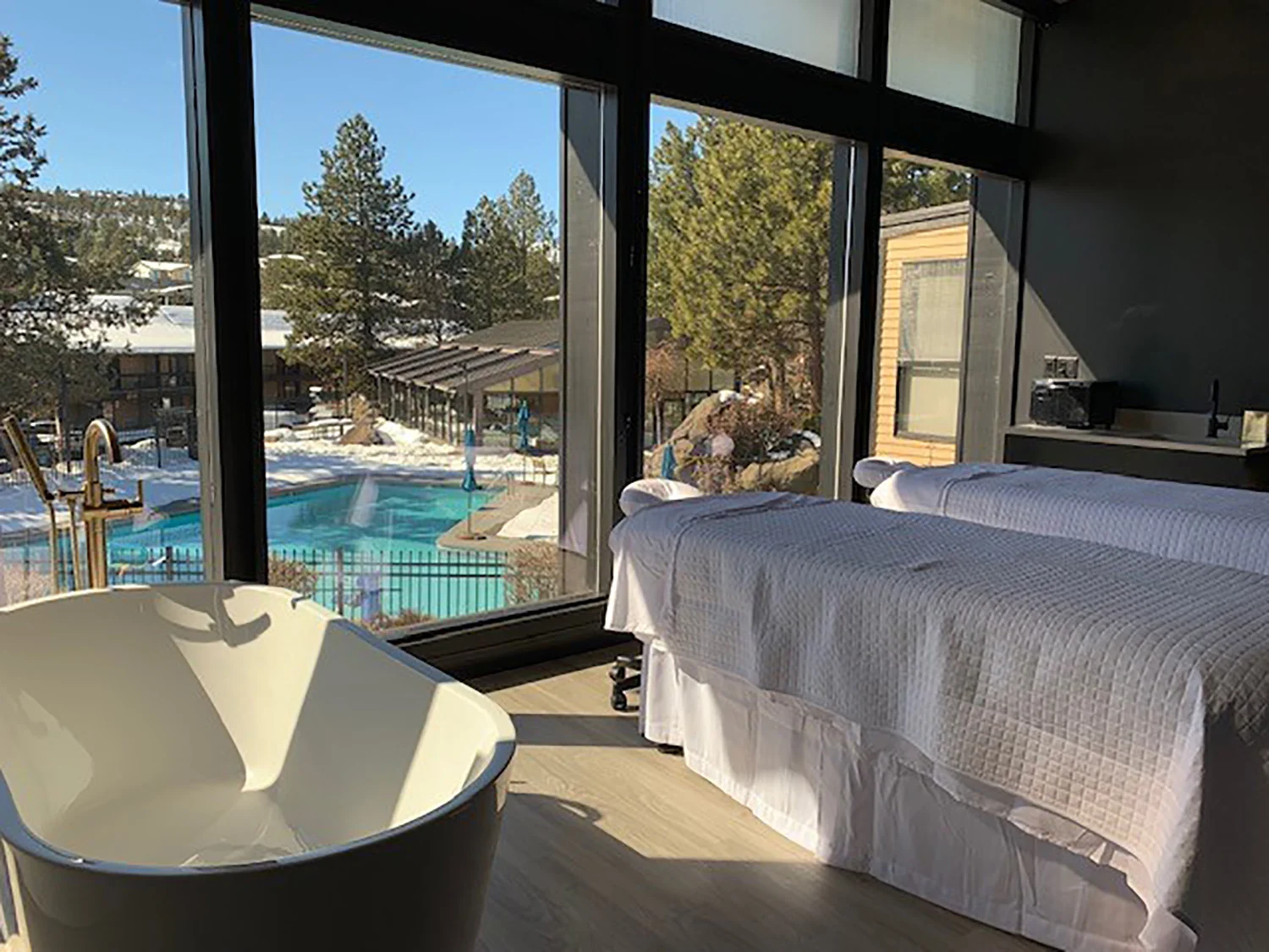 Riverhouse on the Deschutes Launches Digital Detox Package