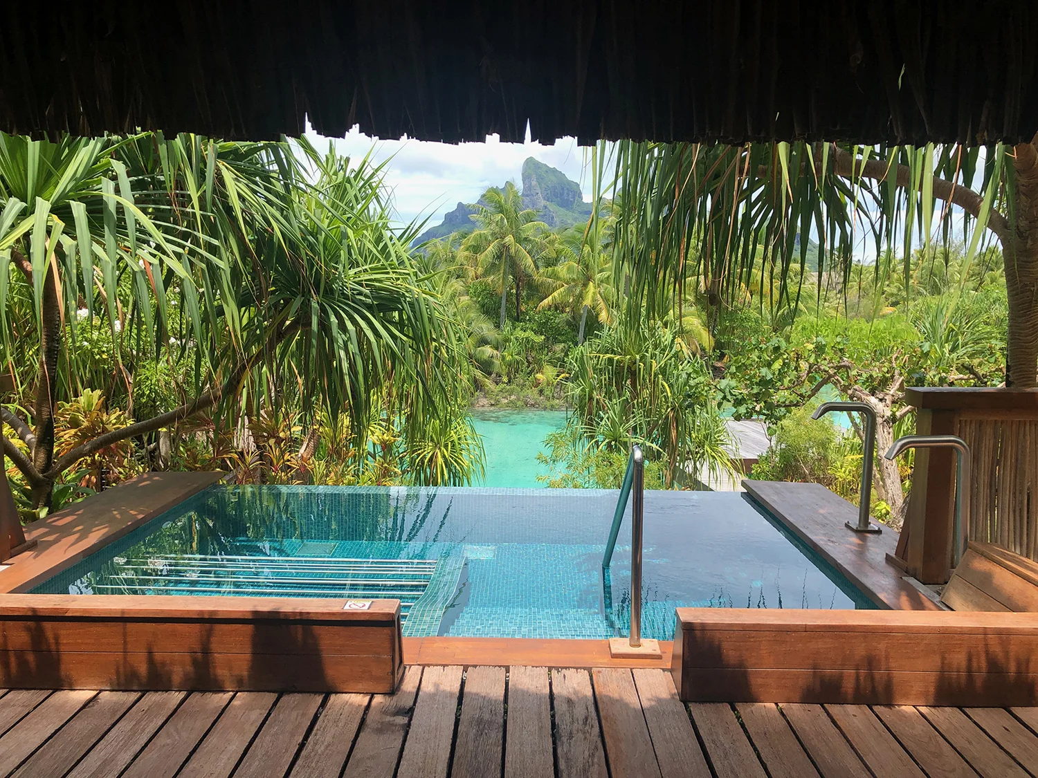 Spa Review: Te Mahana Spa at Four Seasons Resort Bora Bora