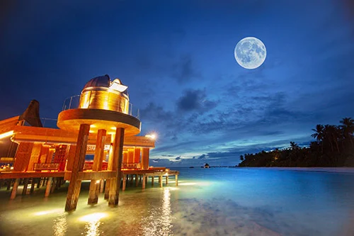 Celebrate Man's First Walk on the Moon at Anantara Kihavah Maldives Villas Resort