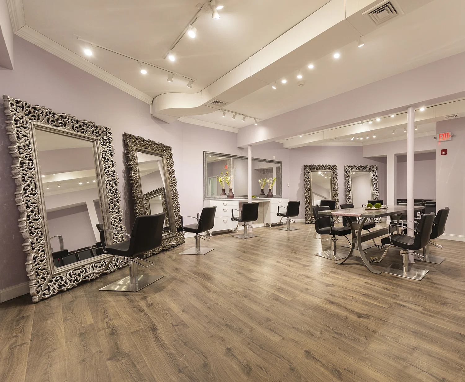 The salon’s style bar.