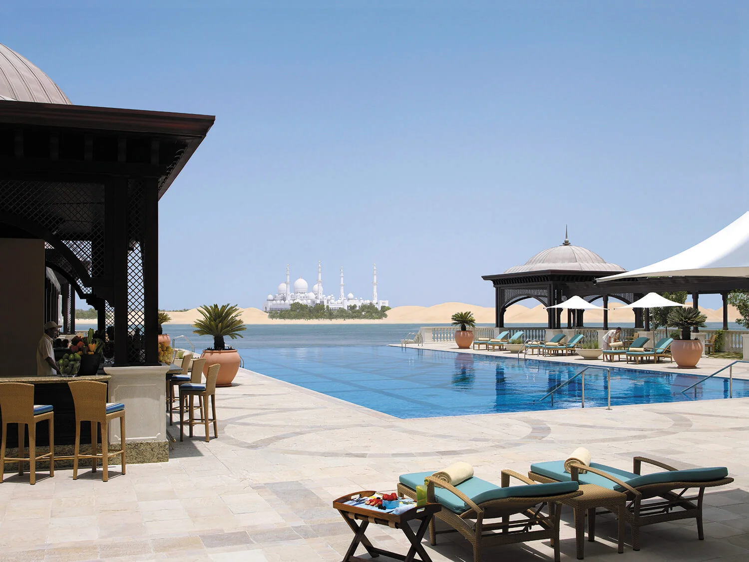 Shangri-La Hotel, Qaryat Al Beri, Abu Dhabi.jpg