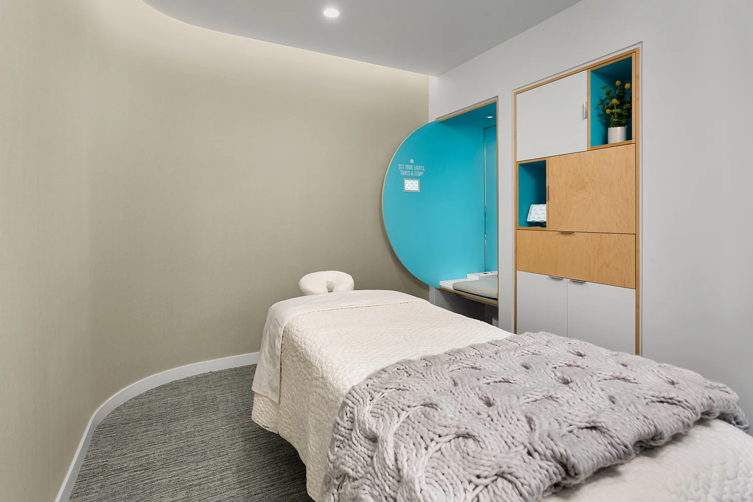 One of the 12 service rooms at Squeeze.