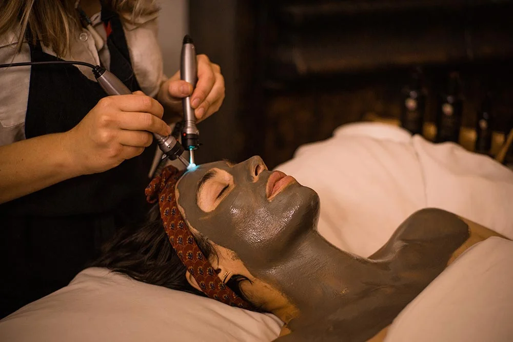 The Microcurrent and Light Bio-Frequency Facial at EarthTonics Spa helps to lift, firm, clarify, and brighten skin.