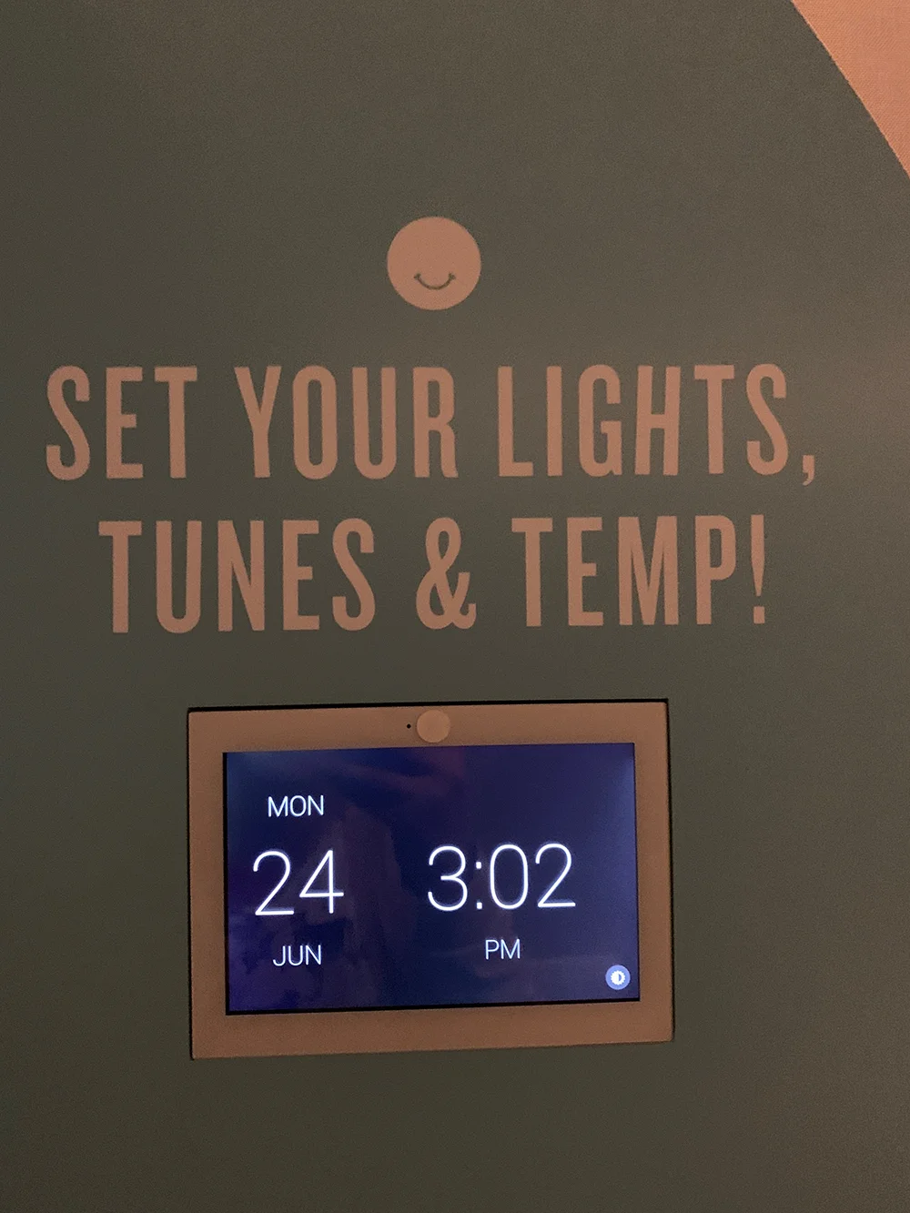 In addition to choosing music, guests can also adjust the room’s temperature and lighting.