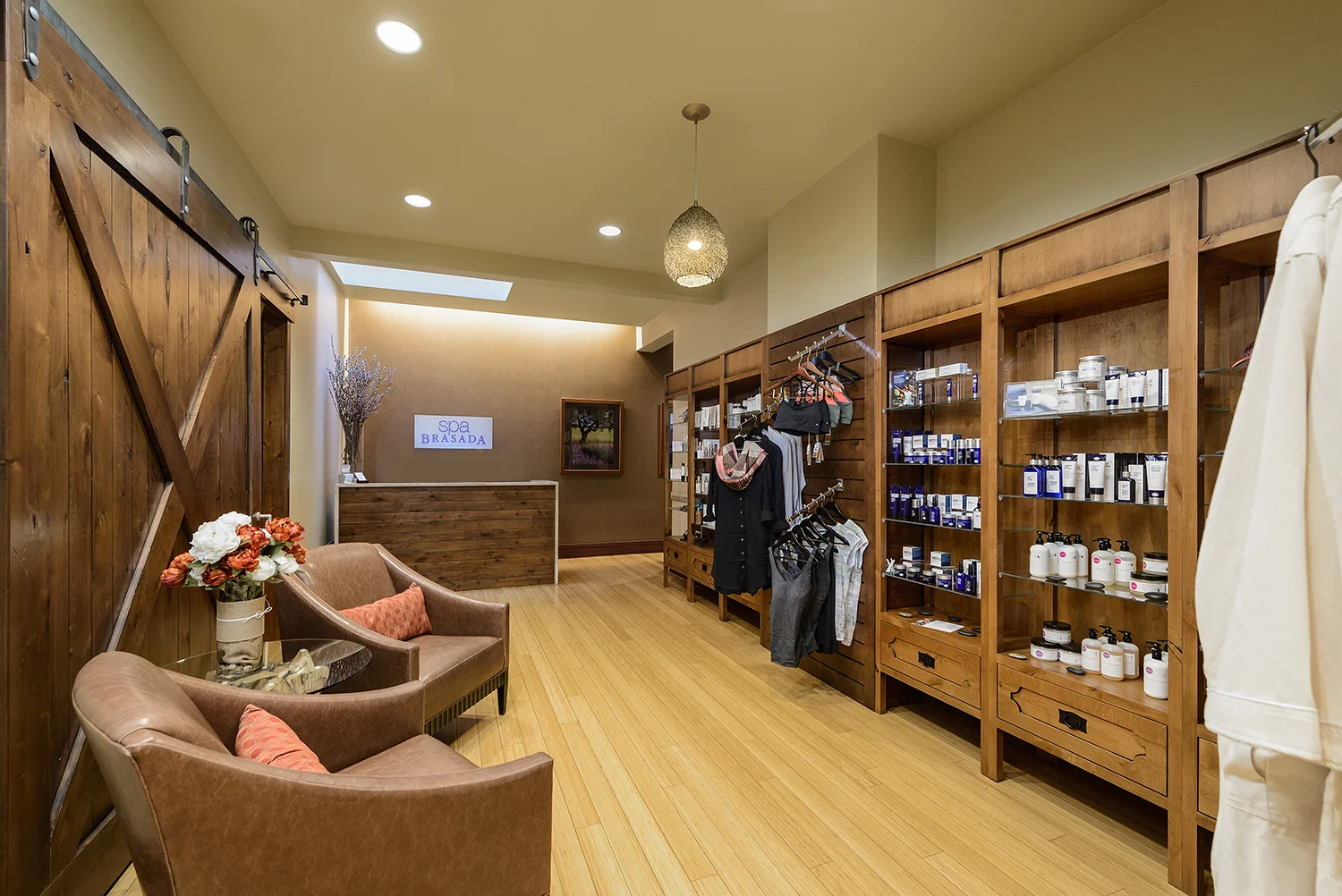 The check-in desk and retail shop at Spa Brasada.