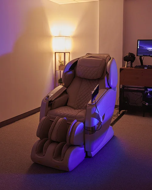 Esqapes Opens First Virtual Reality Massage Center in Los Angeles