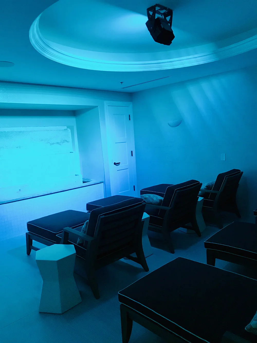 In the Brine Light Inhalation Lounge, Himalayan salt cascades gently over a waterfall coupled with revitalizing light therapy and tranquil music.