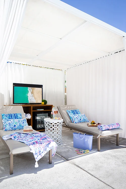Balboa Bay Resort Partners With Lilly Pulitzer for Summertime Poolside Experience