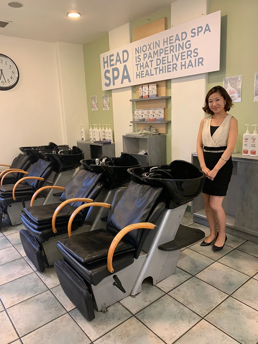 The relaxing shampoo and head massage station.