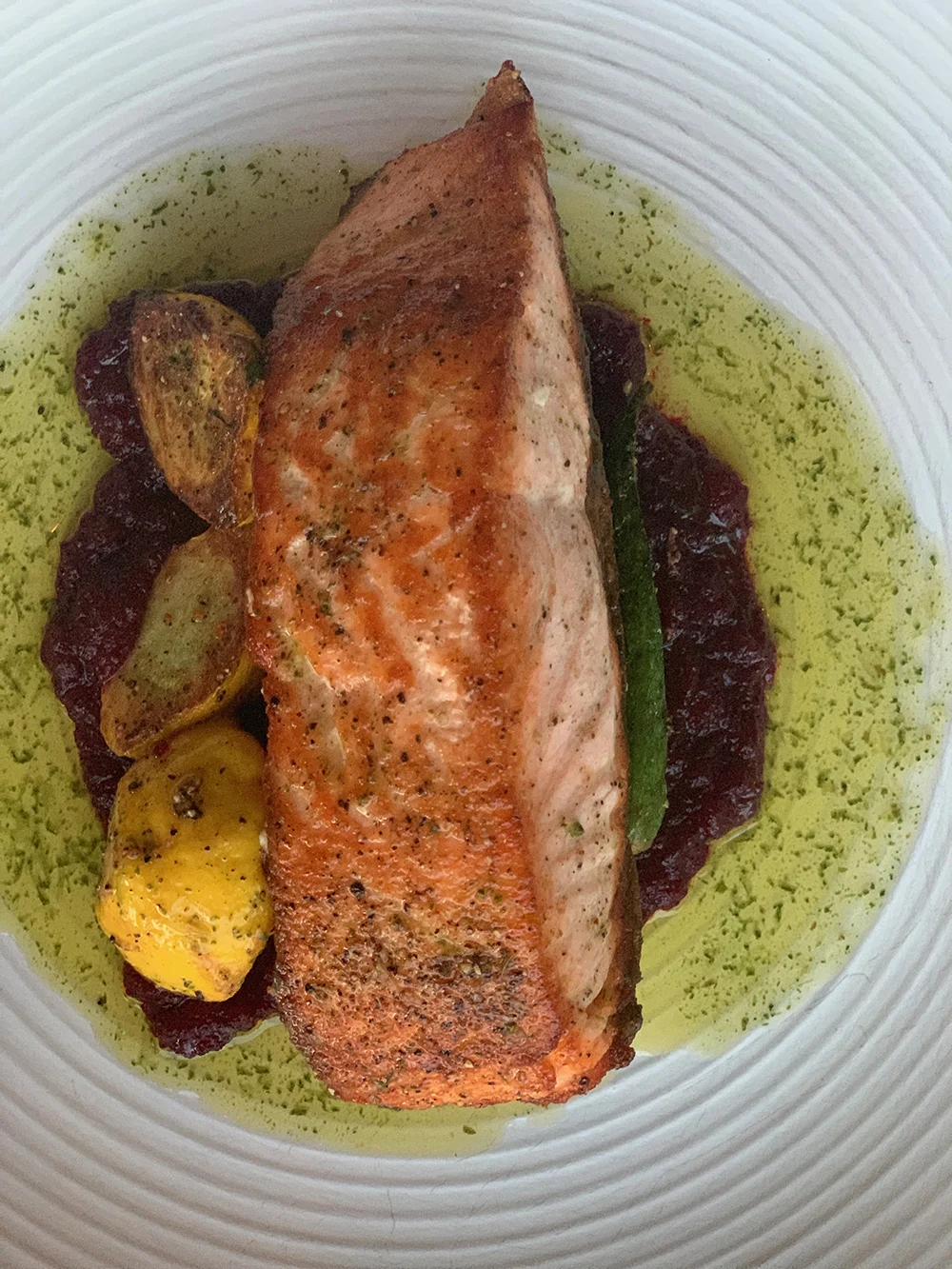 I ordered Scottish salmon with spring pea couscous, brocolini, and tarragon lemon oil.