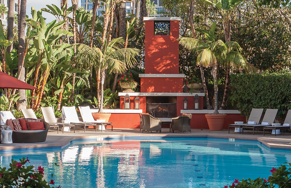 The swimming pool at Fashion Island Hotel in Newport Beach, California.