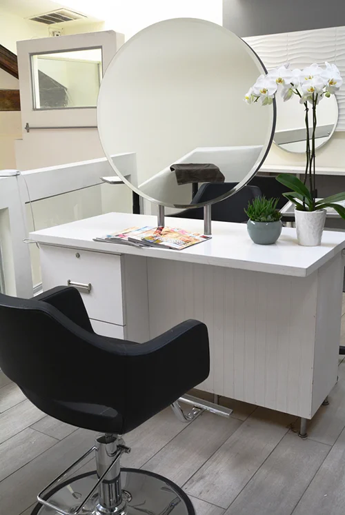 Salon Spotlight: Nelson j. Salon