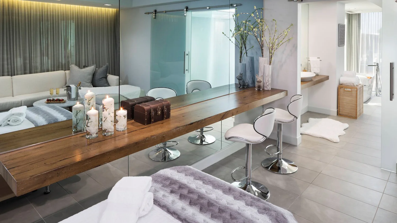 The Spa Suite treatment area.