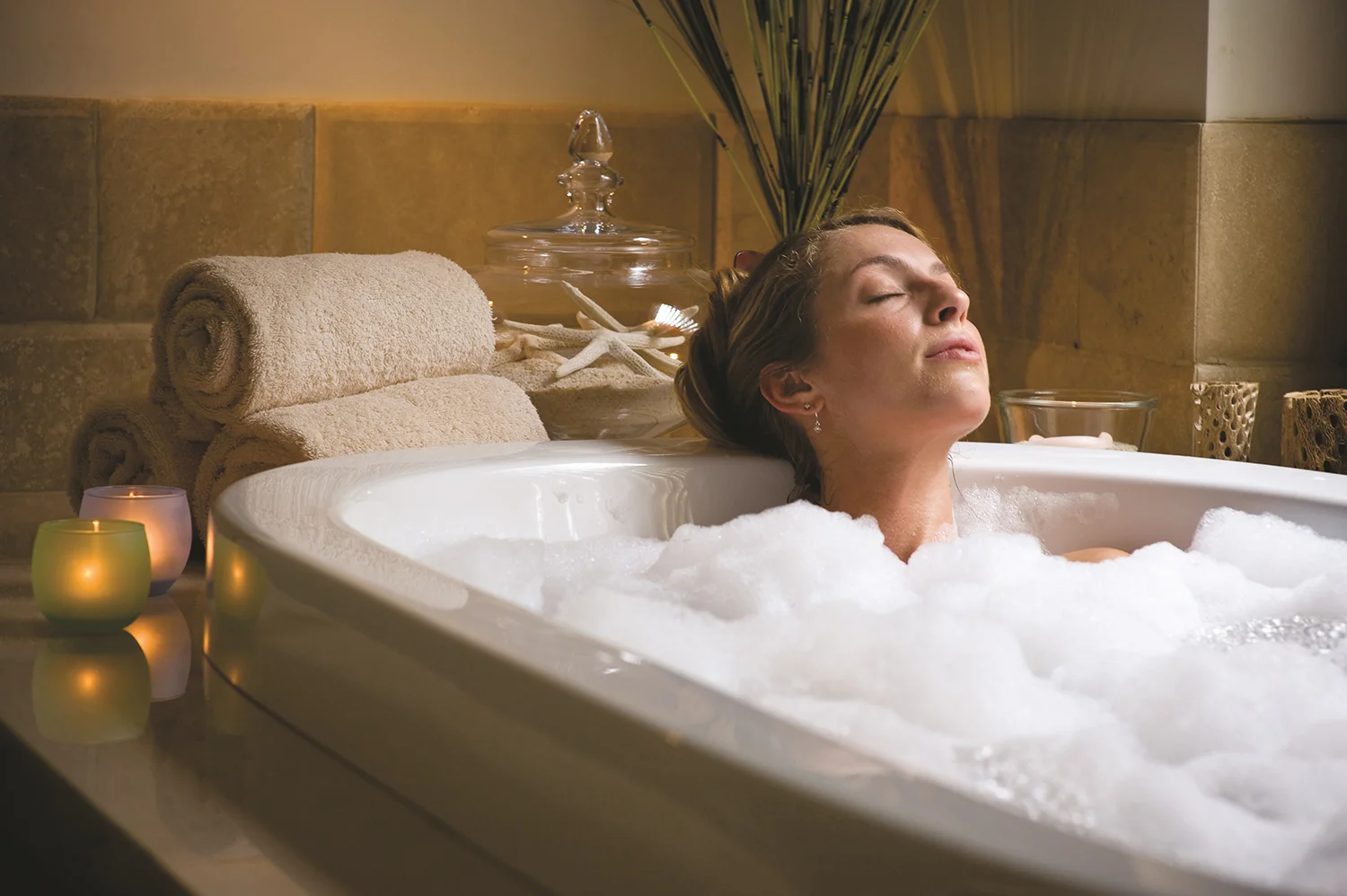 Guests can indulge in a variety of therapeutic baths before or after their treatments.