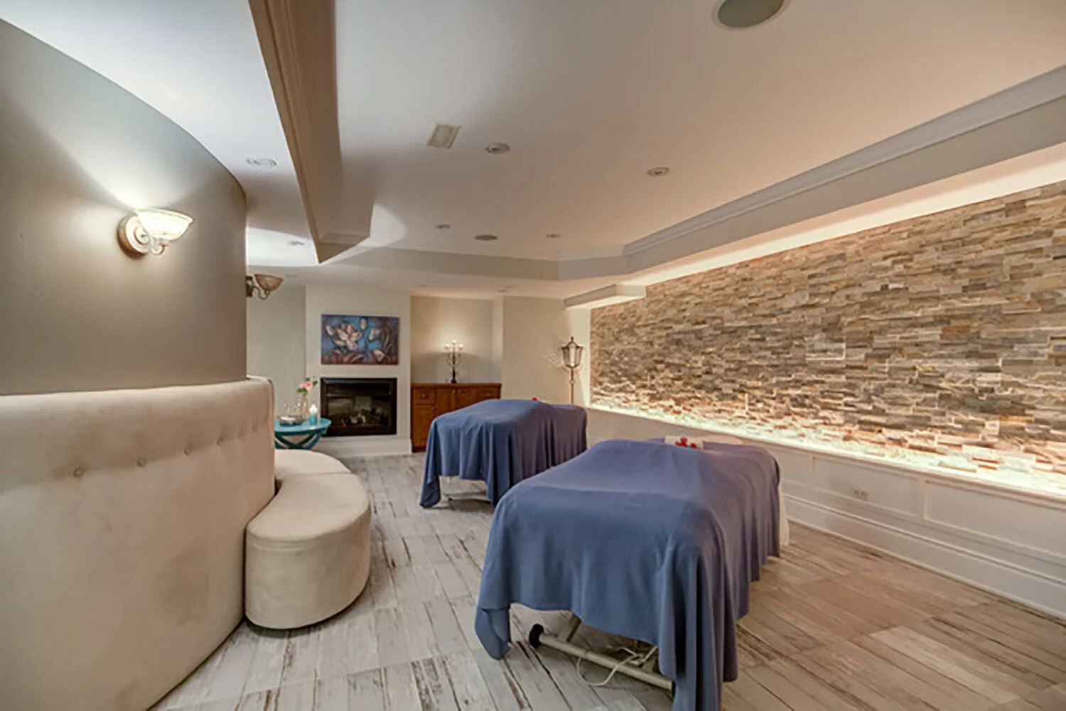 Guests can enjoy relaxing side-by-side massages in the VIP suite.