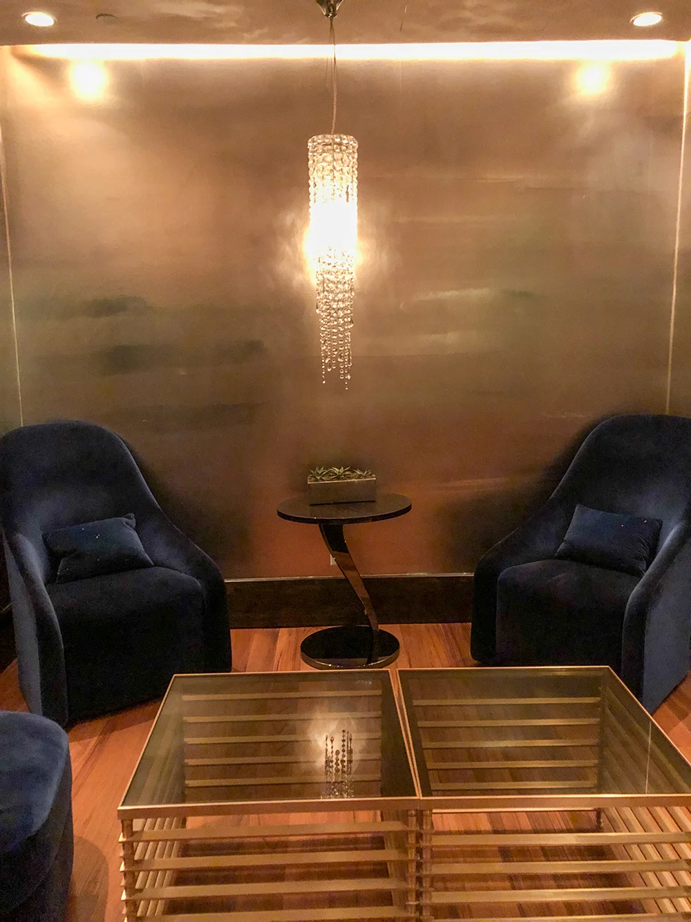 The world-class, 20,000-square-foot facility features relaxation lounges, a private and special occasion Royal Spa Suite, and more.