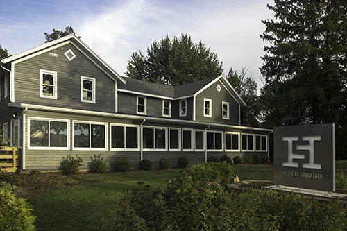 The Hotel Saugatuck Teams Up with Local Studio to Offer Candlelight Yoga Workshop